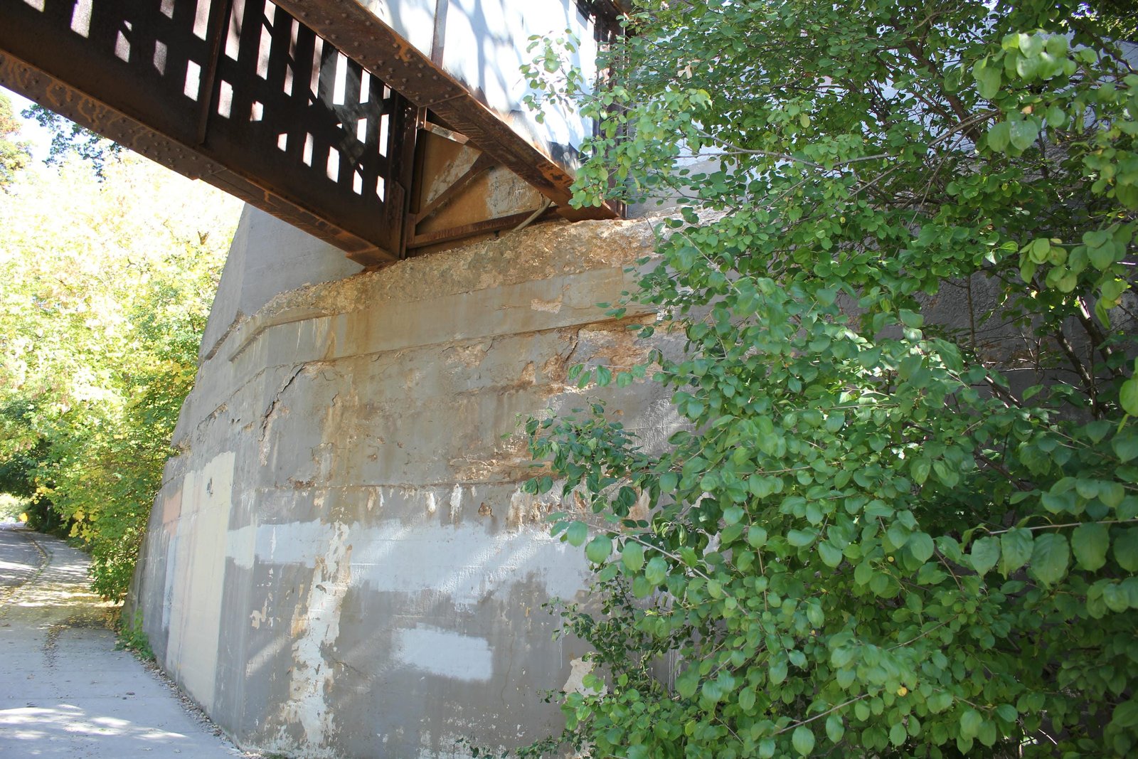 East abutment
